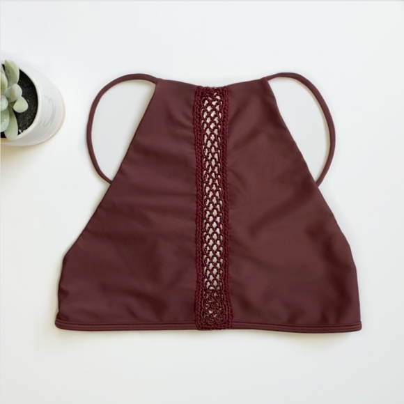 Acacia Swim Bikini Halter Crochet Top- Malibu Merlot, L - Picture 3 of 7